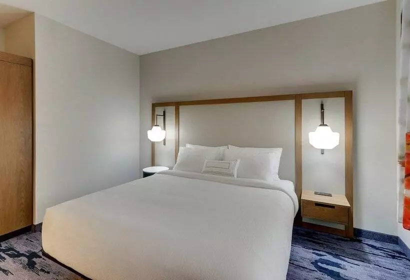 ホテル Fairfield Inn & Suites By Marriott Asheville Weaverville
