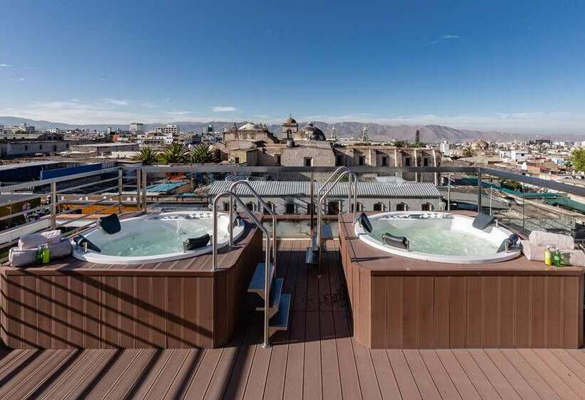 בית מלון כפרי Hampton By Hilton Arequipa