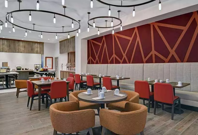 ホテル Hilton Garden Inn Madison Huntsville Airport