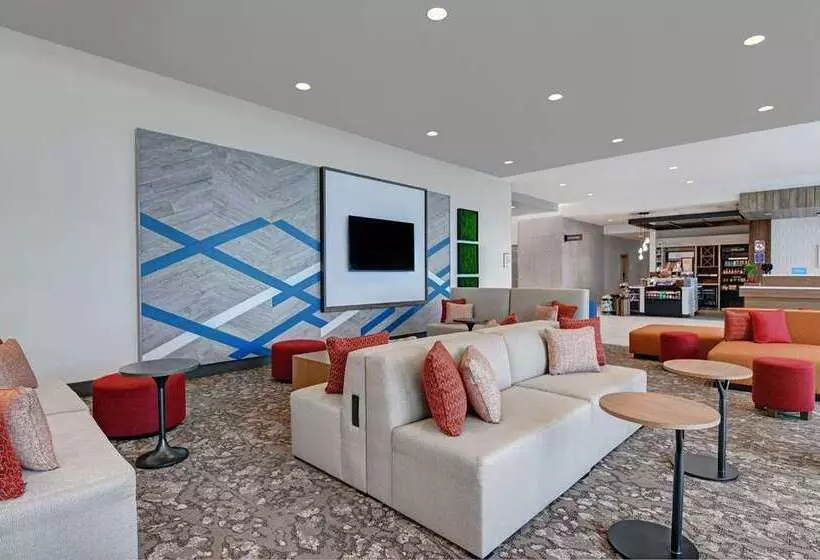 ホテル Hilton Garden Inn Madison Huntsville Airport