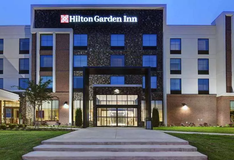 ホテル Hilton Garden Inn Madison Huntsville Airport
