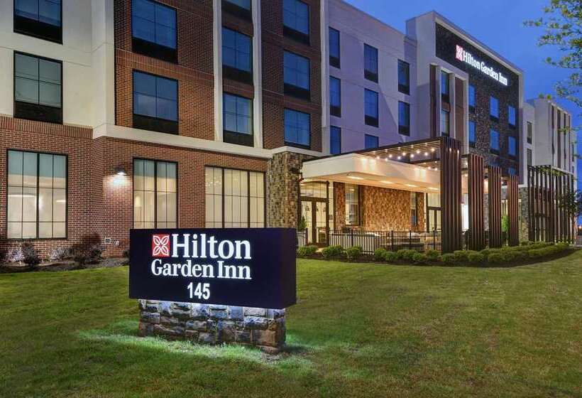 בית מלון כפרי Hilton Garden Inn Madison Huntsville Airport