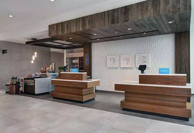 ホテル Hilton Garden Inn Madison Huntsville Airport