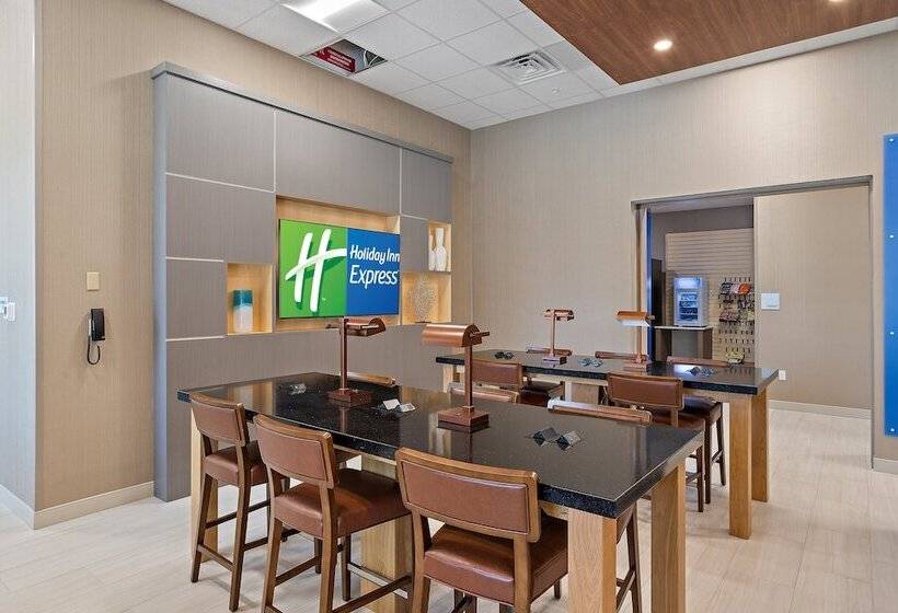 فندق Holiday Inn Express St. Augustine   Vilano Beach, An Ihg