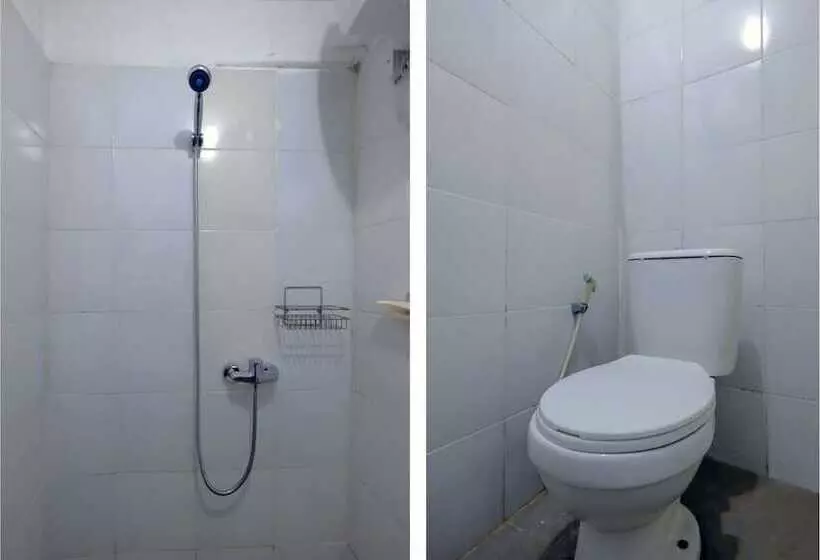 هتل Penginapan Ratu Emas