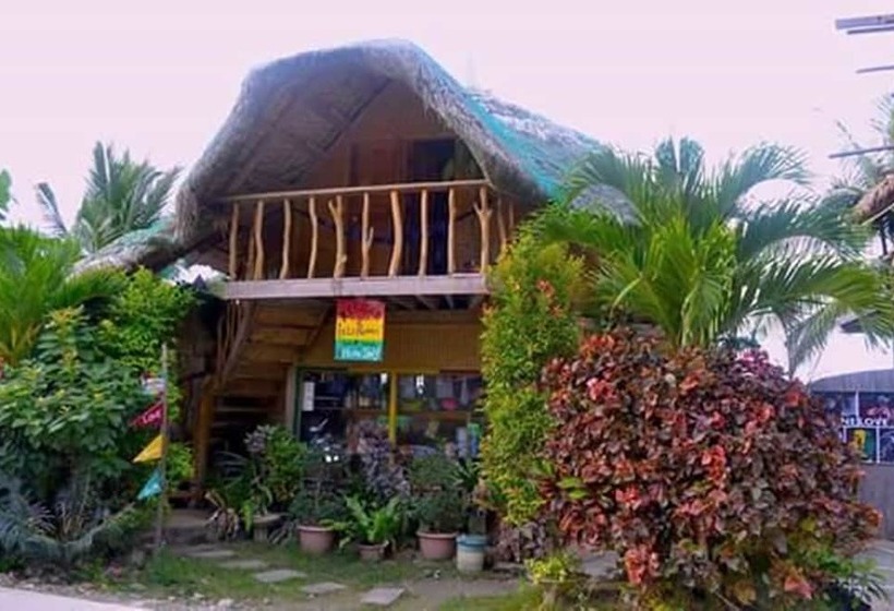 Hotel Reggae Vibes De Isla Romblon   Hostel