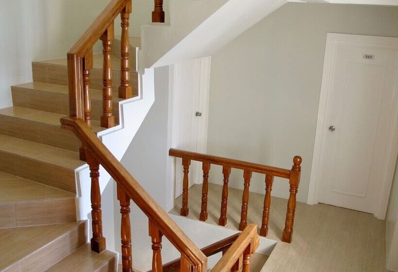 Hôtel Romblon Fun Divers & Inn