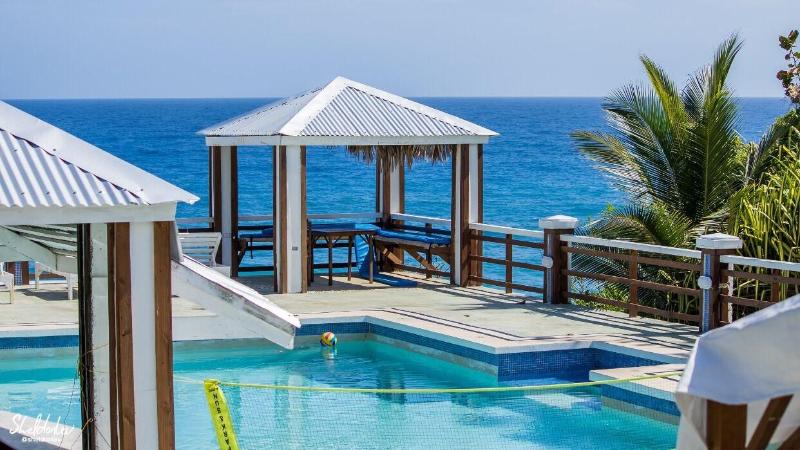 هتل Sea Cliff Resort