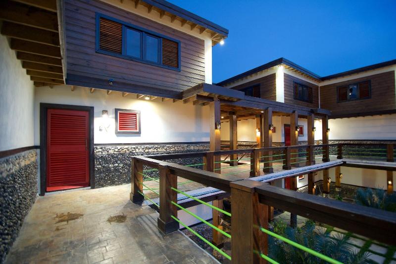 هتل Sea Cliff Resort