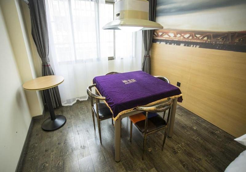 בית מלון כפרי Thank Inn  Jiangxi Nanchang Qingshanhu District Meng Shidai Xiejiacun Metro Station