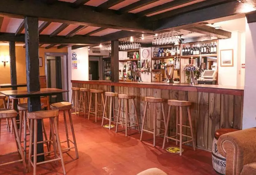 ベッドアンドブレックファースト The Hawk & Buckle Inn