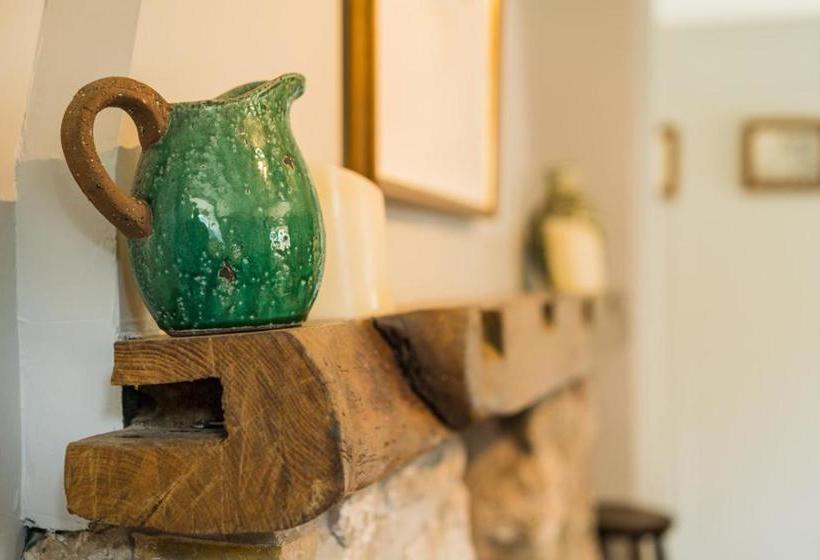 Bed and Breakfast The Hawk & Buckle Inn