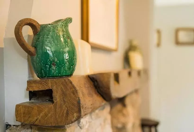 ベッドアンドブレックファースト The Hawk & Buckle Inn