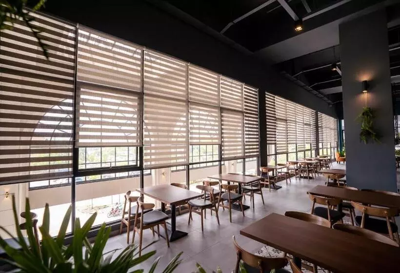 Hotelli D Elegance Grand Bandar Seri Alam