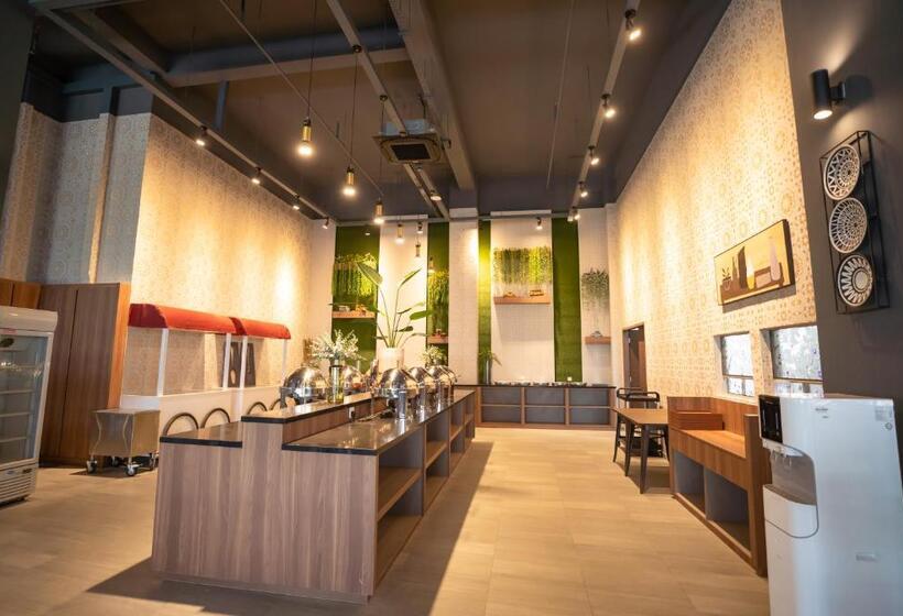 酒店 D Elegance Grand Bandar Seri Alam