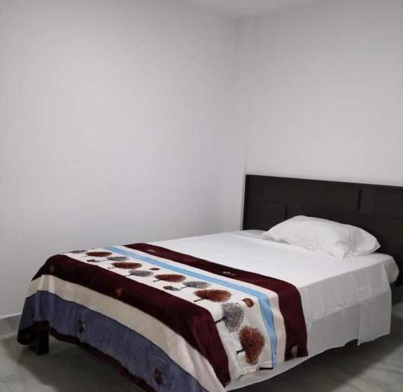 בית מלון כפרי El Olam