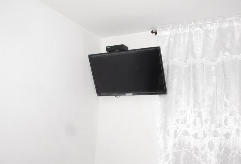 בית מלון כפרי El Olam