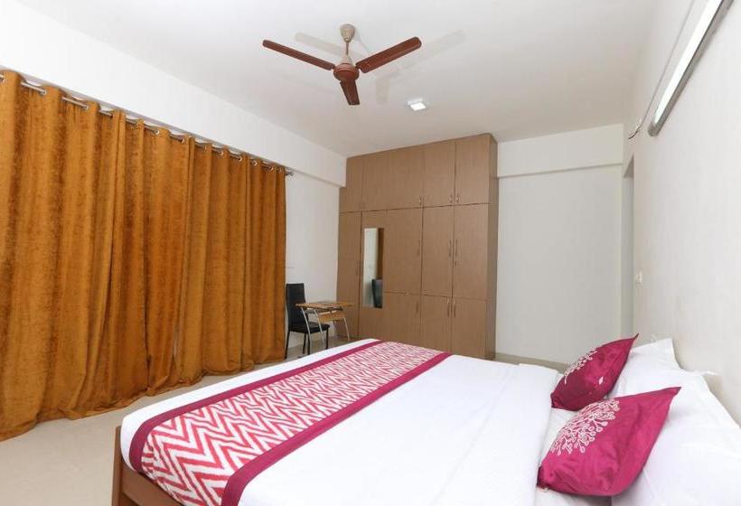 فندق Oyo 6954 The Lawns Oragadam