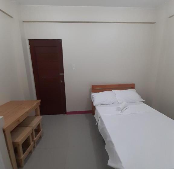 فندق Oyo 733 P3k Suites 2