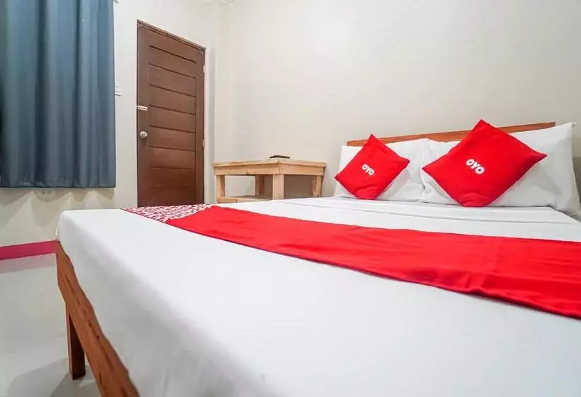 ホテル Oyo 733 P3k Suites 2