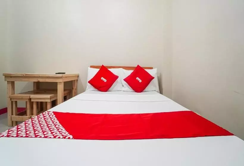 ホテル Oyo 733 P3k Suites 2