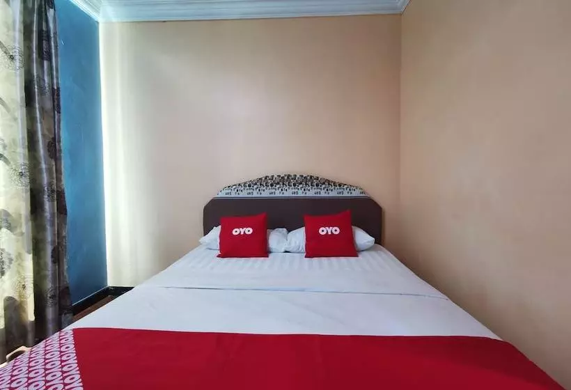 Hotelli Oyo 90240 Glory Inn