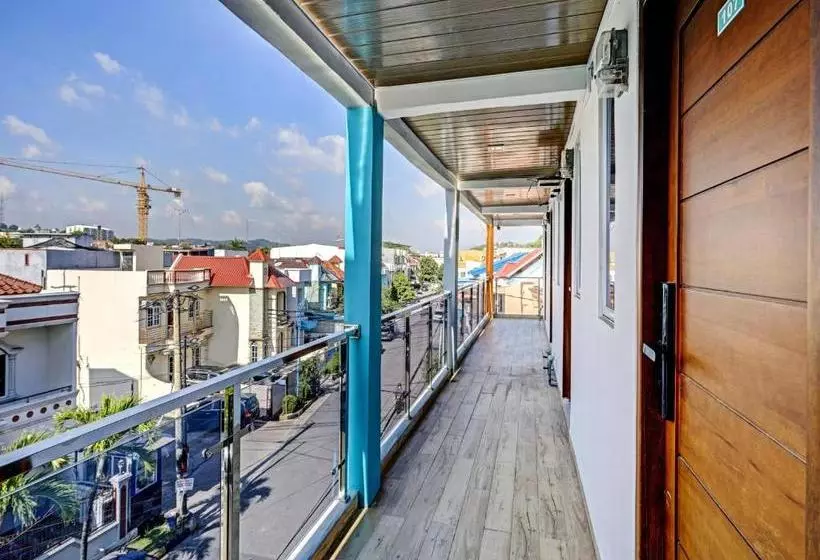 ホテル Oyo 90366 Homestay 81 Baloi