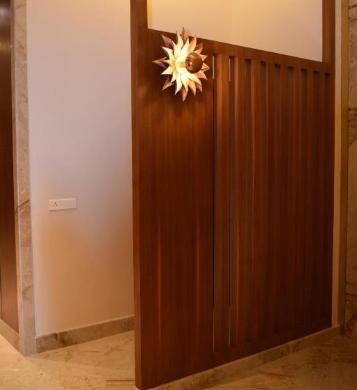 فندق The Forest Hill