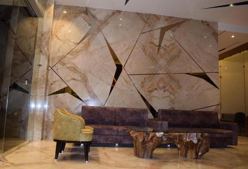 فندق The Forest Hill