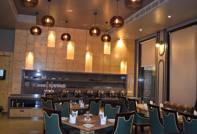 فندق The Forest Hill