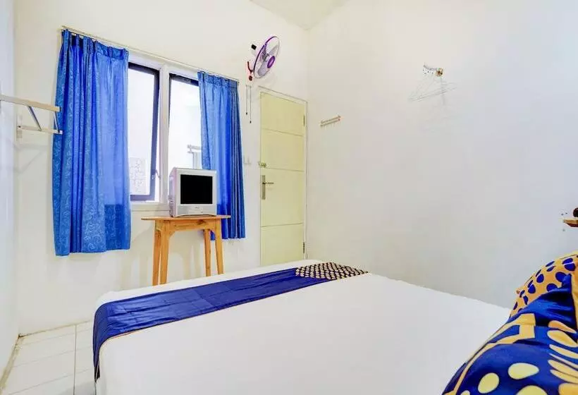 Spot On 90349 Edotel Tebe Syariah