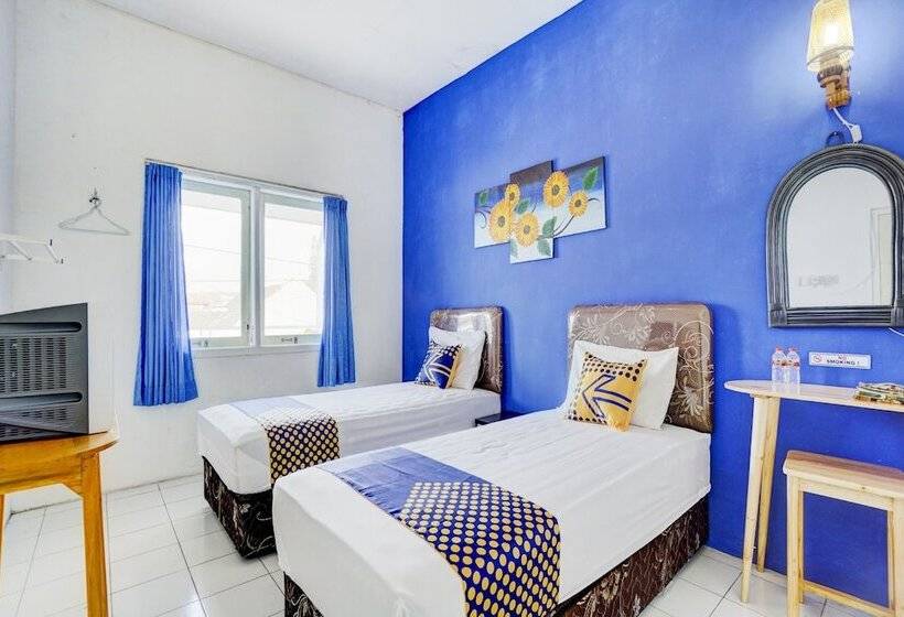 Spot On 90349 Edotel Tebe Syariah