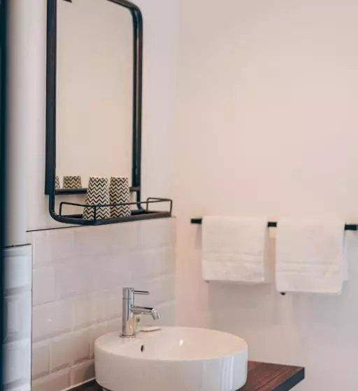 Weekly Boardinghouse