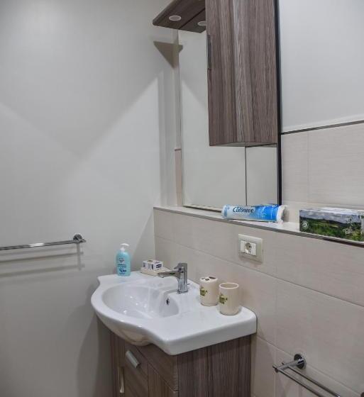 تختخواب و صبحانه Margherita 2.0