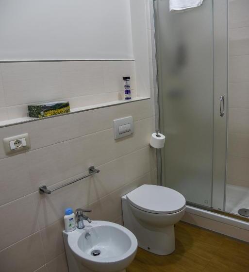 تختخواب و صبحانه Margherita 2.0