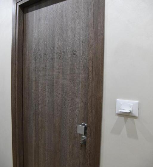 تختخواب و صبحانه Margherita 2.0