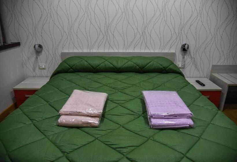 تختخواب و صبحانه Margherita 2.0