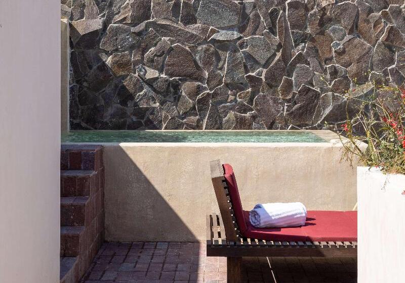 Hotel Albor San Miguel de Allende, Tapestry Collection by Hilton