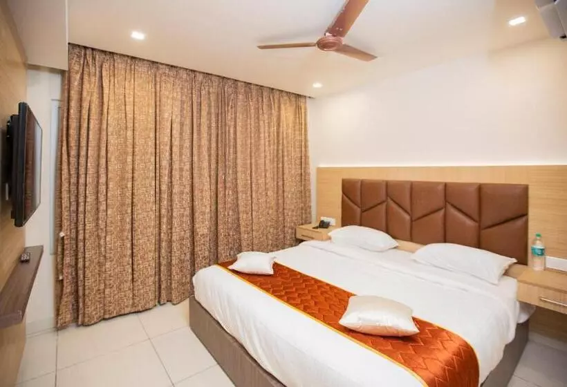 Hotelli Lee Benz Ark