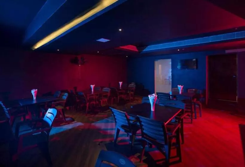 Hotelli Lee Benz Ark