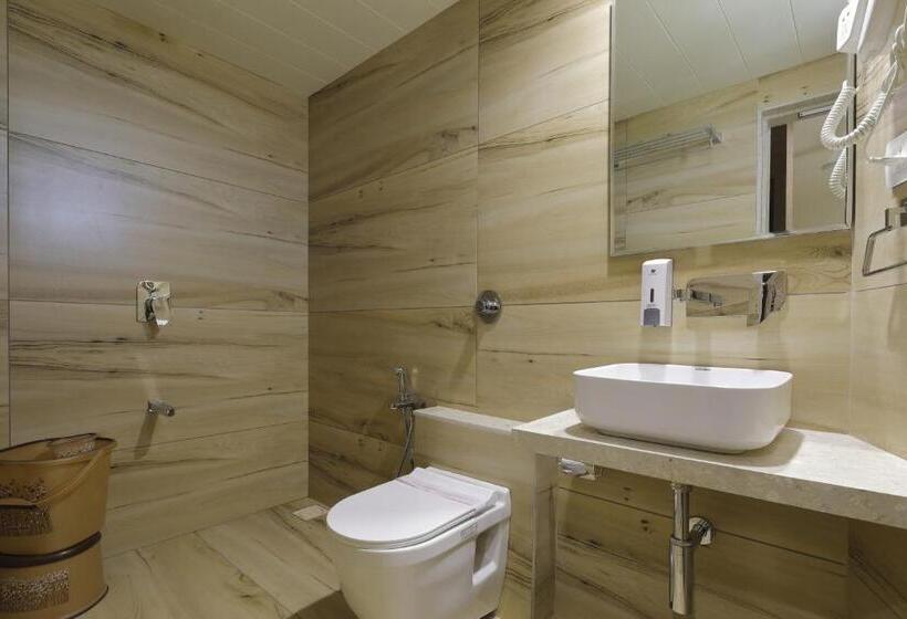 Hotel Elysian Residency