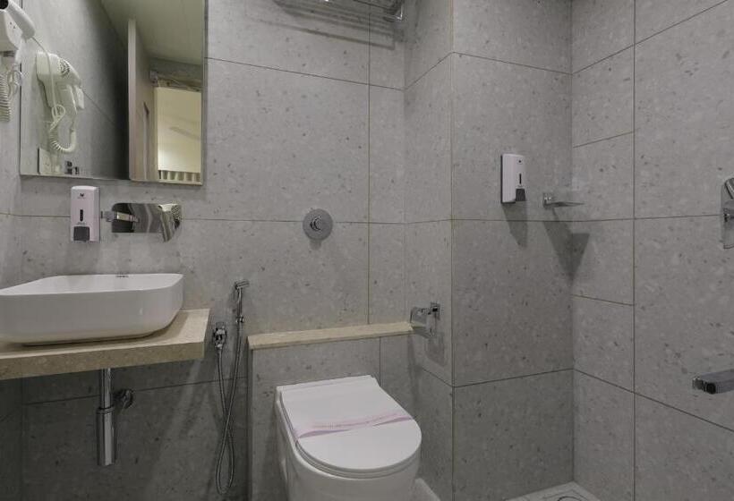 Hotel Elysian Residency