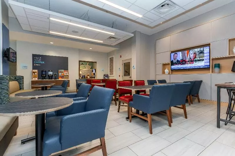 ホテル Holiday Inn Express & Suites   Chilliwack East An Ihg