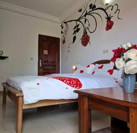 هتل Madou Grand Bassam