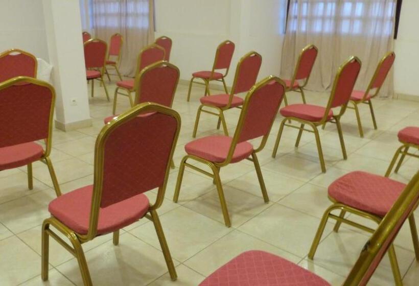 هتل Madou Grand Bassam