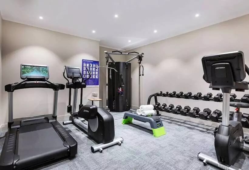 ホテル Mercure Auckland Queen Street