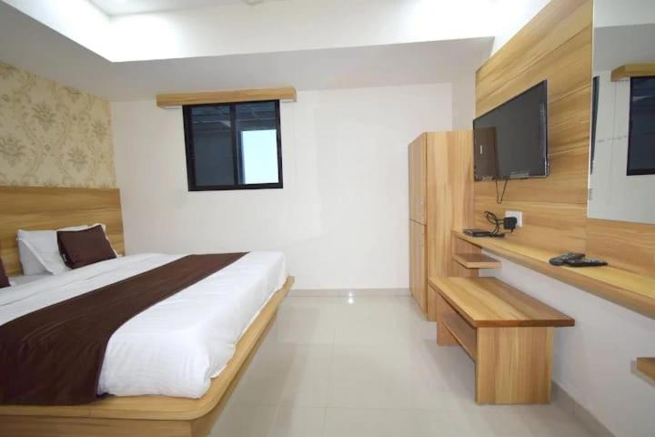 בית מלון כפרי Midnight