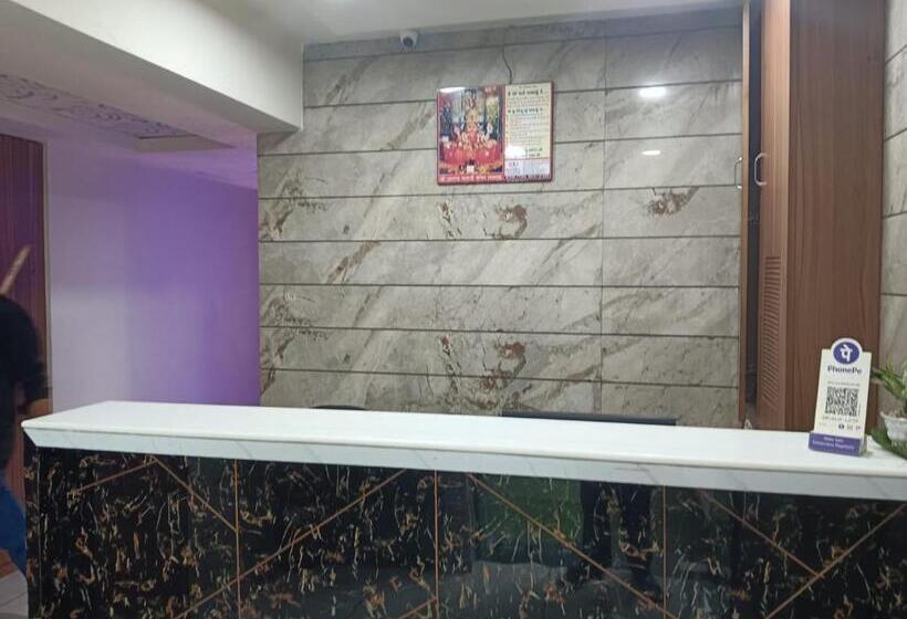 בית מלון כפרי Midnight