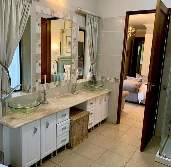 فندق Mountain Rose Guesthouse