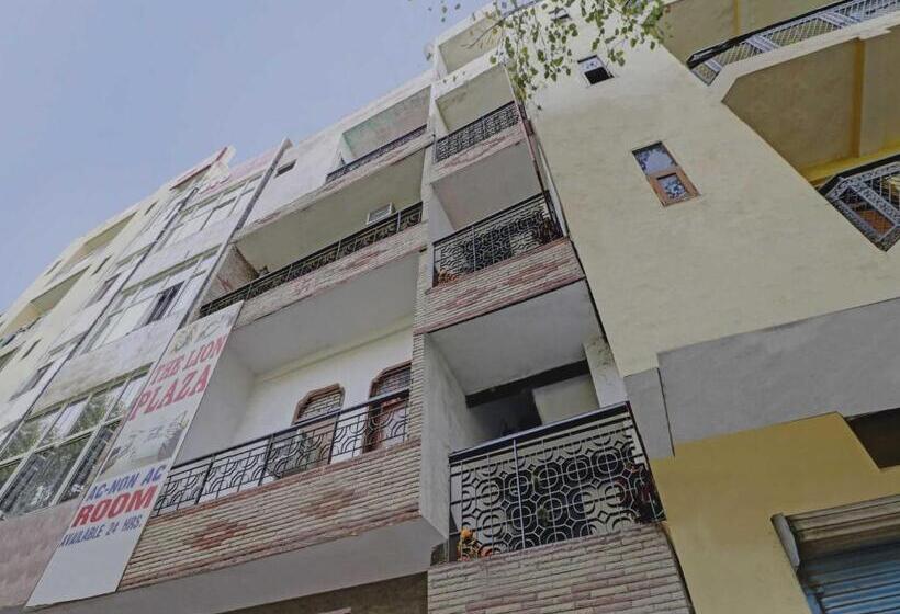 Hotel Oyo 73235  Enigma